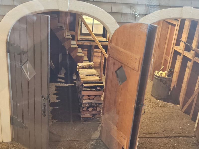Nutshell Study Sitting Room and Woodshed