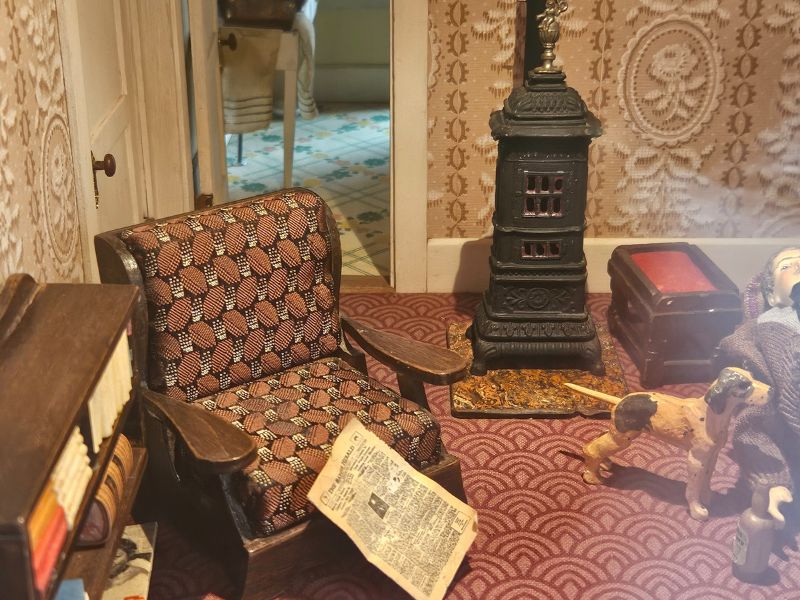 Nutshell Study Sitting Room and Woodshed